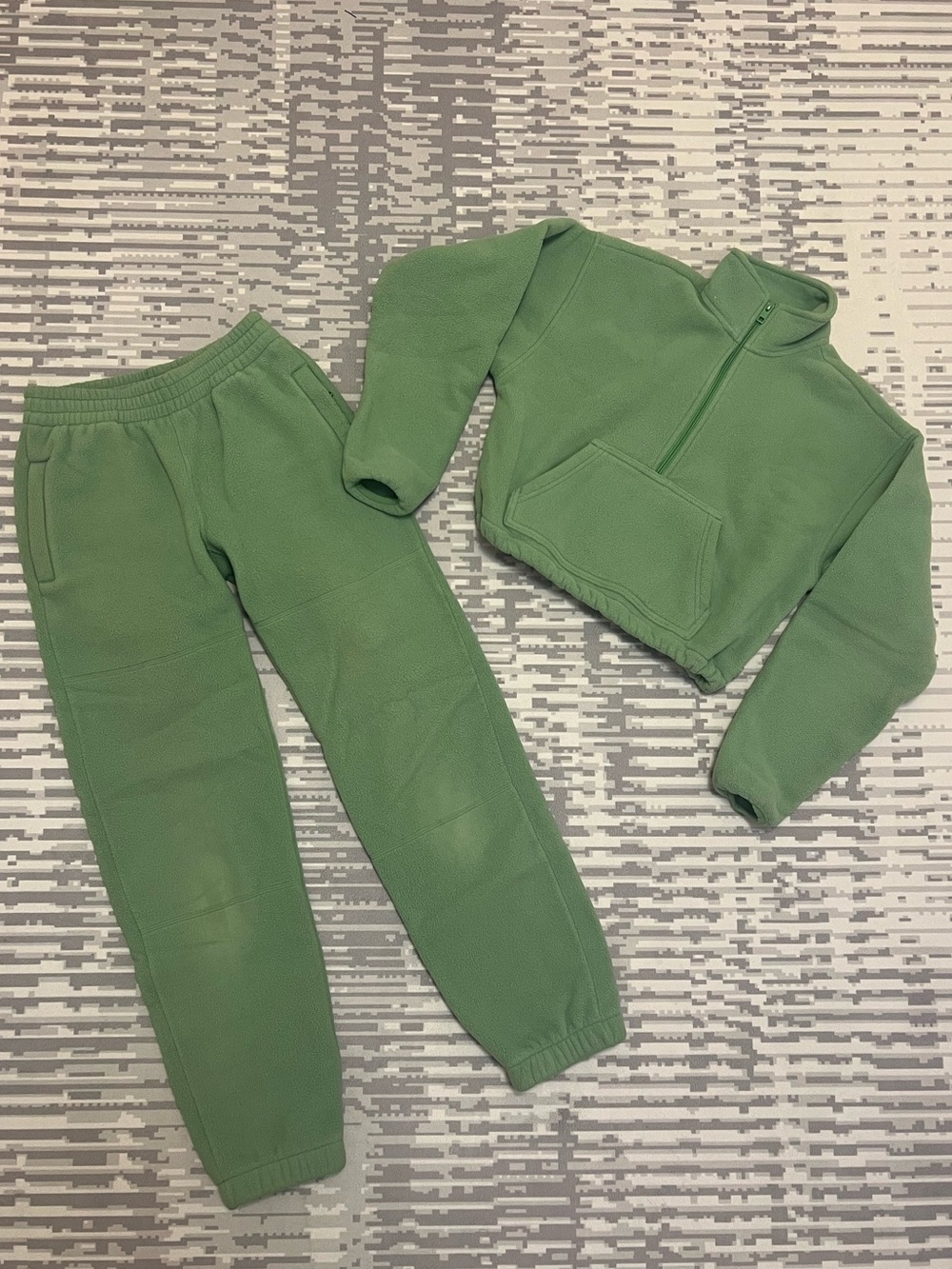 Aritzia Polar Tech Fleece Set